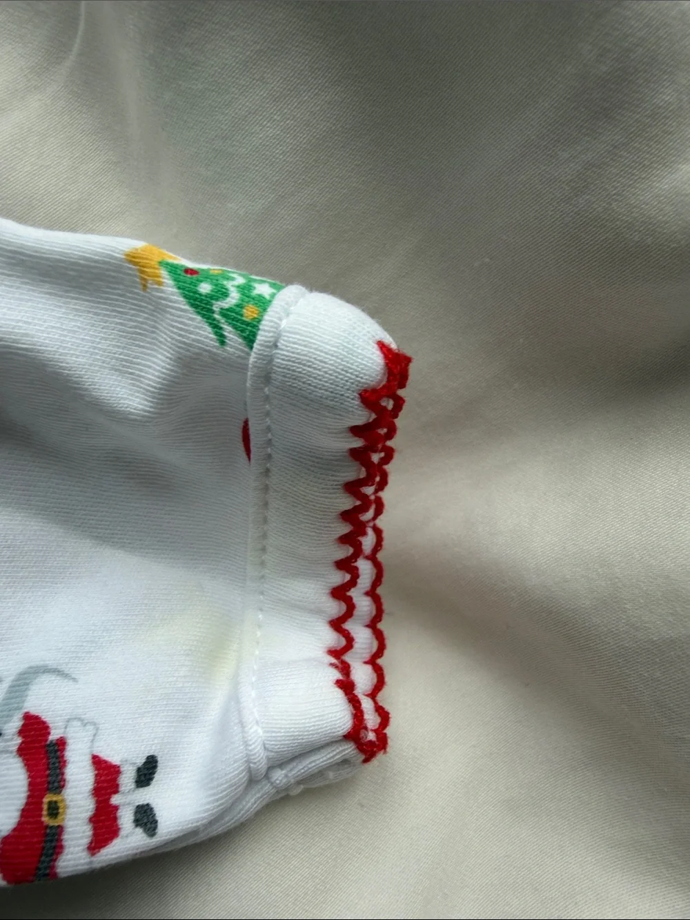 Kissy Kissy White Holiday Santa & Tree Sleep Gown - Red & Green
